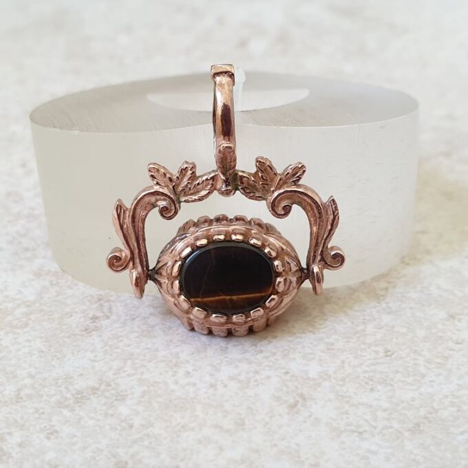 Three Stone Spinner Fob Pendant in 9ct Rose Gold