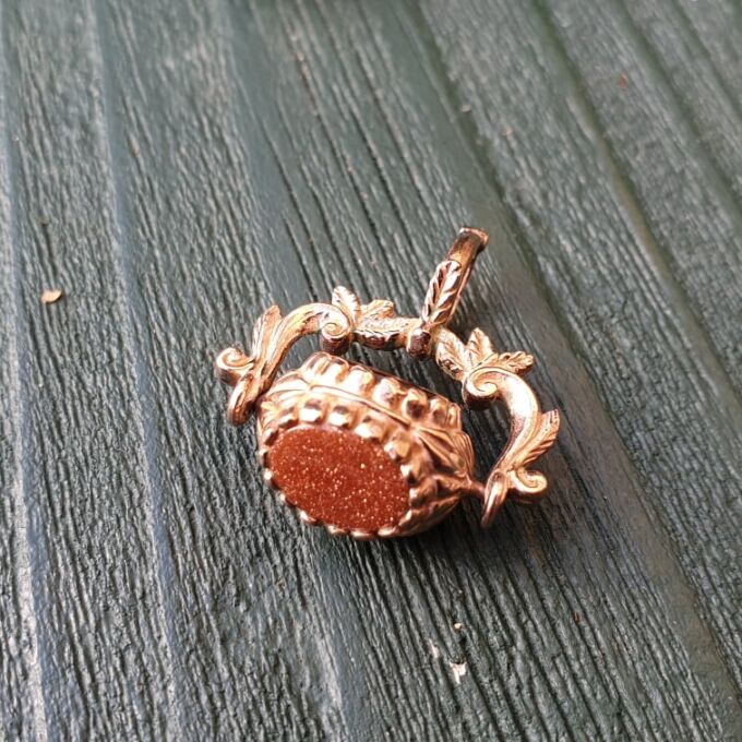 Three Stone Spinner Fob Pendant in 9ct Rose Gold