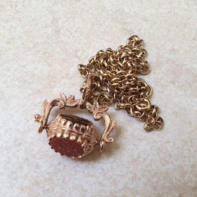 Three Stone Spinner Fob Pendant in 9ct Rose Gold