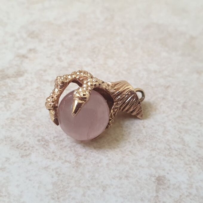 Dragon Claw Pendant in 9ct Gold