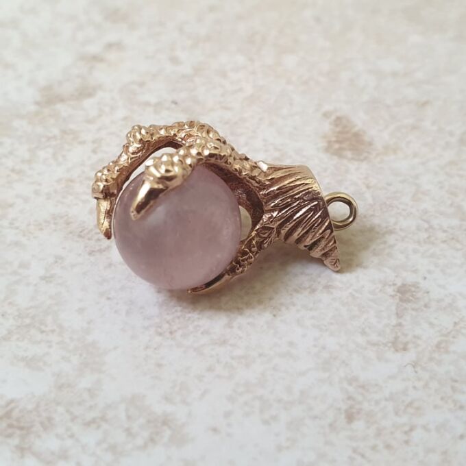 Dragon Claw Pendant in 9ct Gold