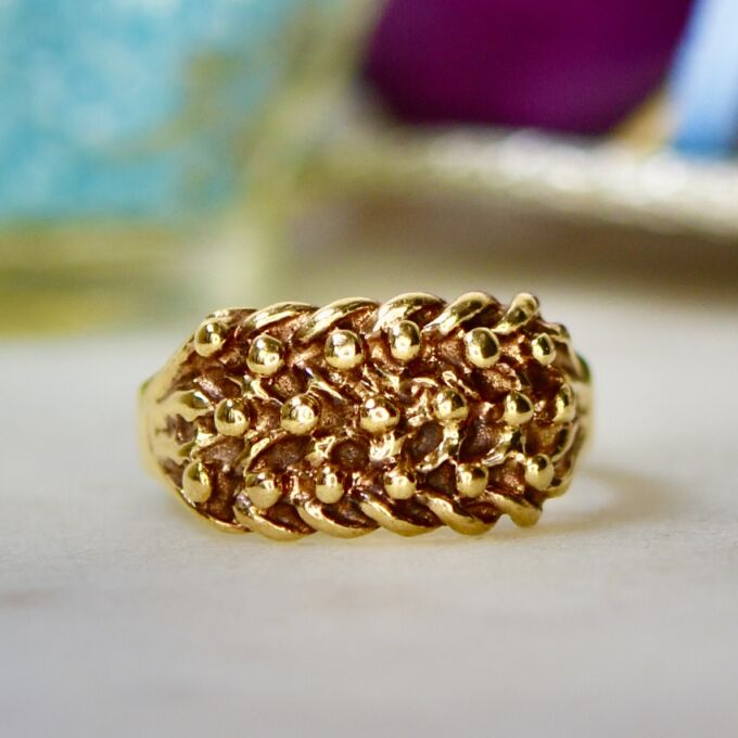 Three Row Keeper Ring in 9ct Gold