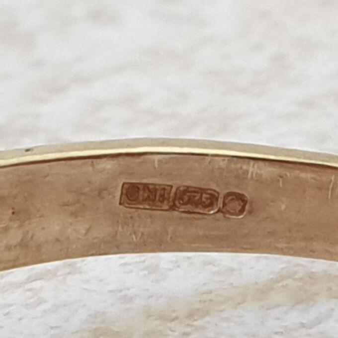 Knot Ring in 9ct Gold