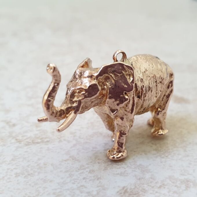 Elephant Pendant in 9ct Gold