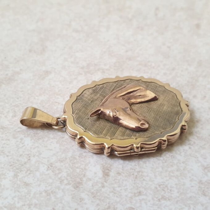 Horse Locket in 9ct Gold