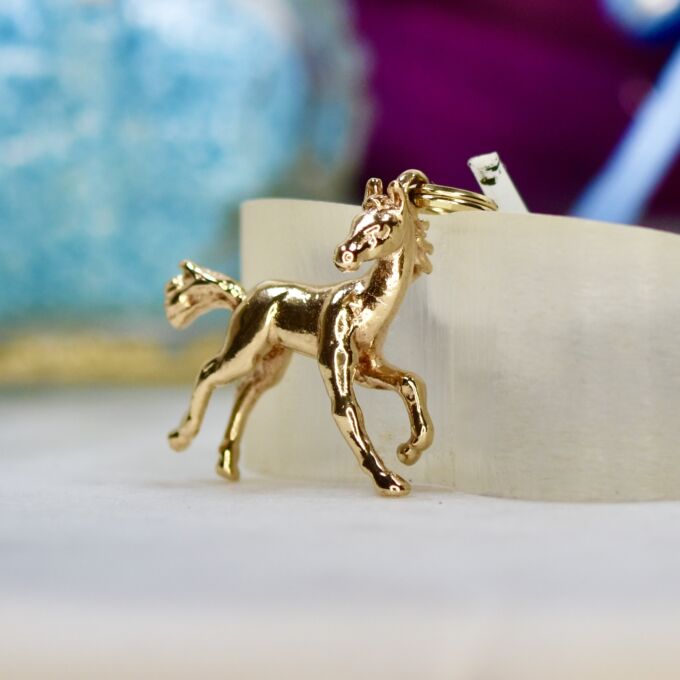 Horse Pendant in 9ct Gold