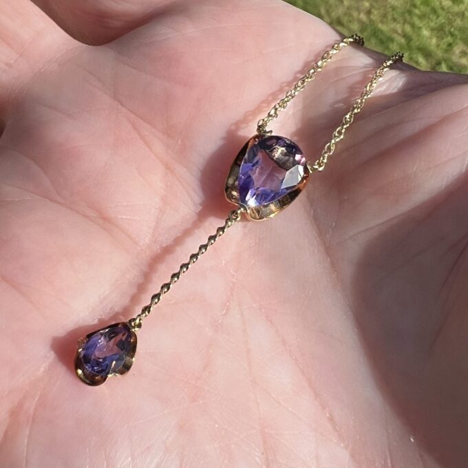 Amethyst Y Necklace in 9ct Gold