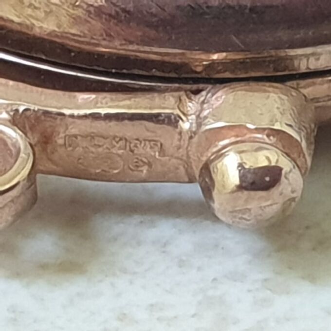 Spinner Locket in 9ct Rose Gold