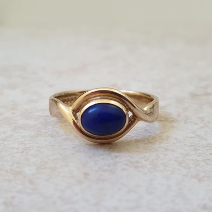 Lapis Lazuli Ring in 9ct Gold