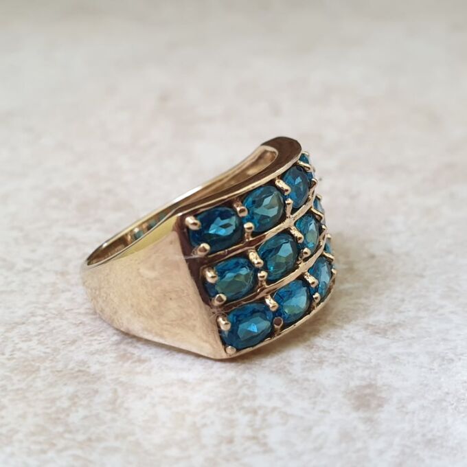 Three Row Dress Ring in 9ct Gold