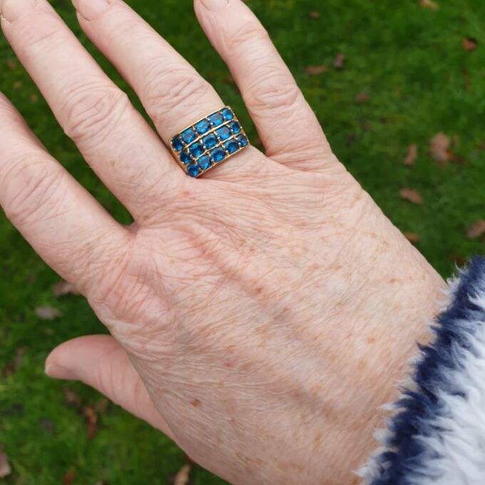 Three Row Dress Ring in 9ct Gold