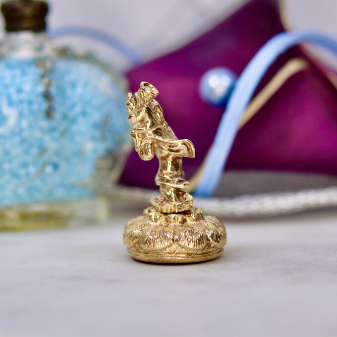 St Christopher Pendant in 9ct Gold