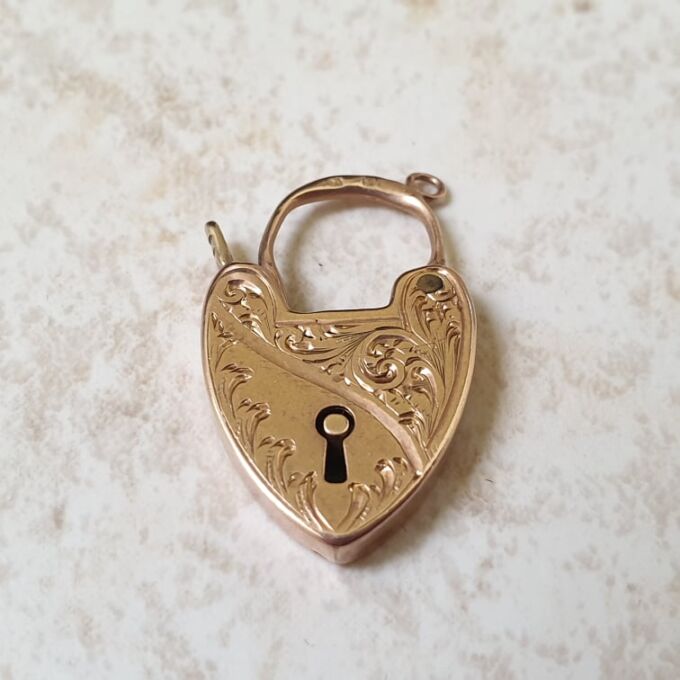 Edwardian Ornate Heart Padlock in 9ct Gold