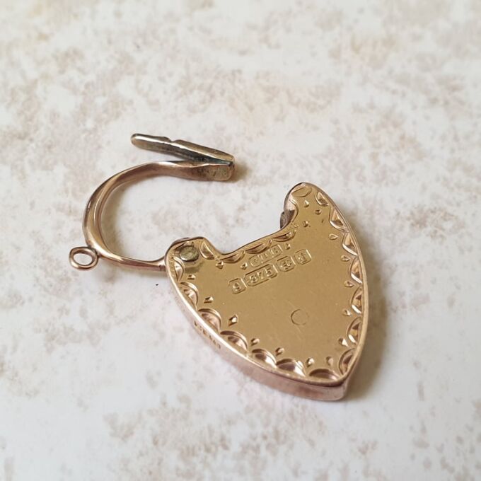 Edwardian Ornate Heart Padlock in 9ct Gold