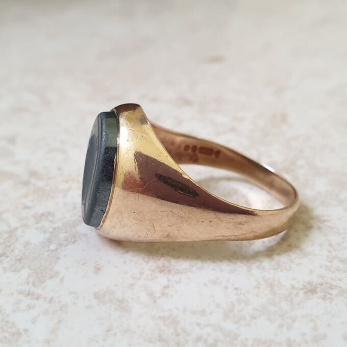 Heavyweight Onyx Centurion Signet Ring in 9ct Gold