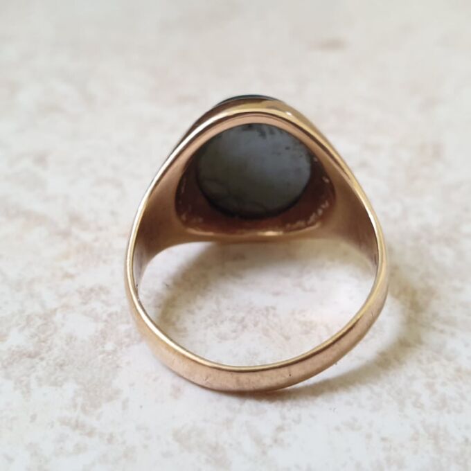 Heavyweight Onyx Centurion Signet Ring in 9ct Gold
