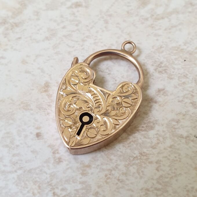Antique Engraved Heart Padlock in 9ct Gold