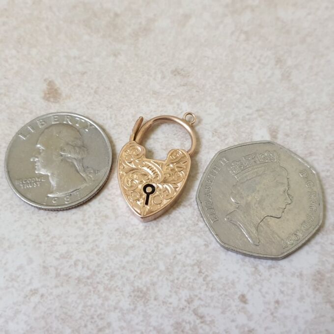 Antique Engraved Heart Padlock in 9ct Gold