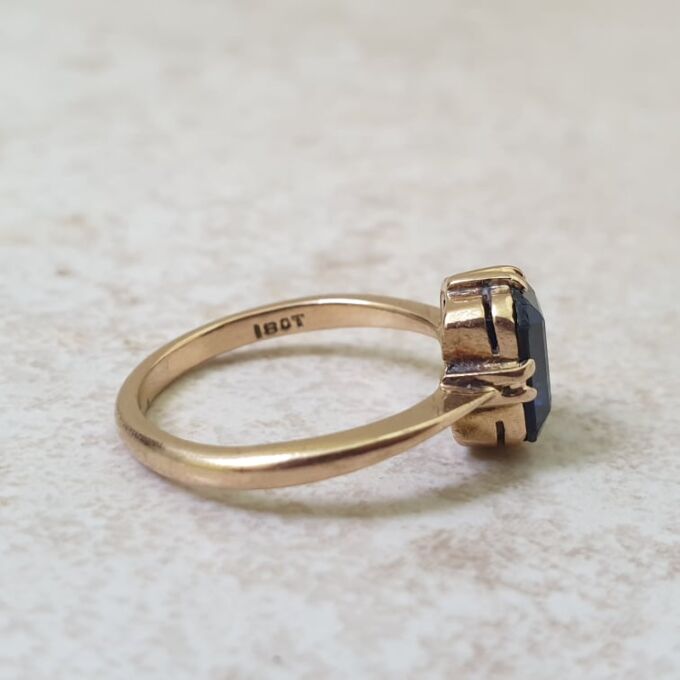 Synthetic Blue Sapphire Solitaire Ring in 18ct Gold