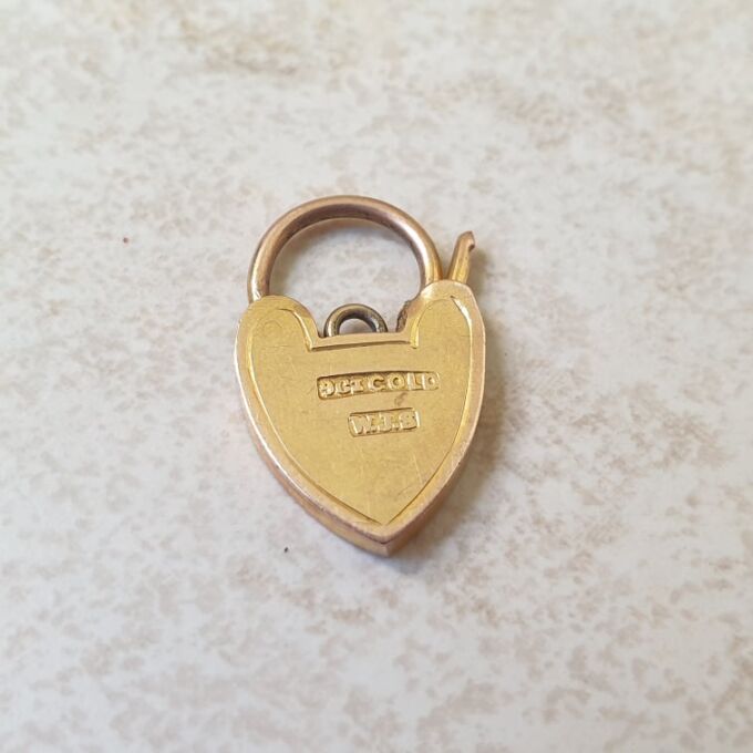 Antique Small Heart Padlock in 9ct Gold
