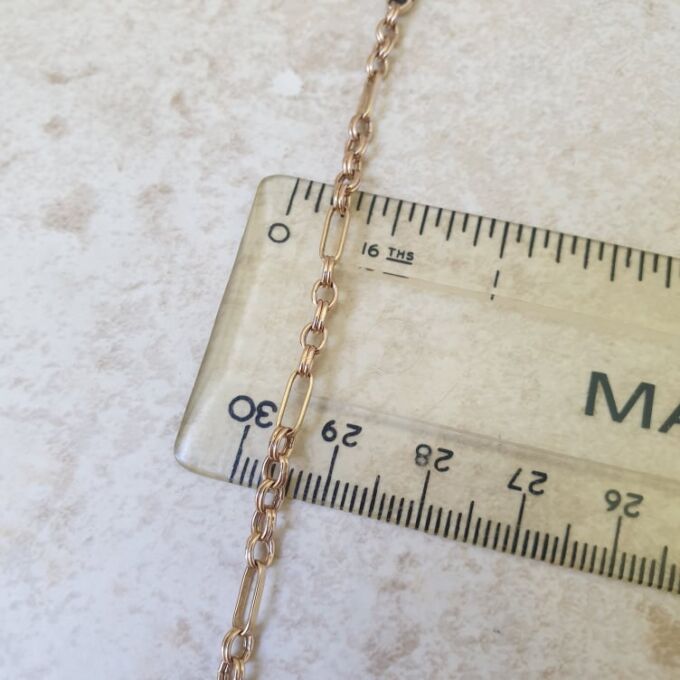 Five and One Link Bracelet in 9ct Gold