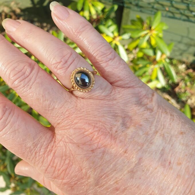 Hematite Solitaire Ring in 9ct Gold