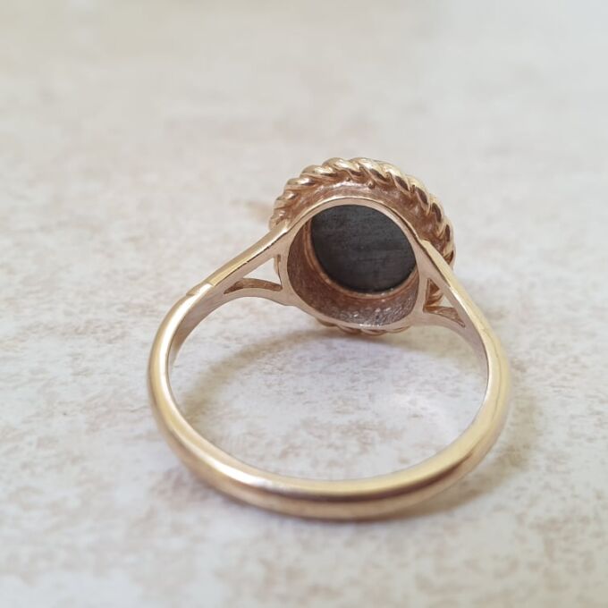 Hematite Solitaire Ring in 9ct Gold