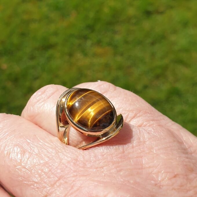 Tigers Eye Ring in 9ct Gold