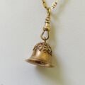Tiny Albert Dog Clip in 9ct Gold