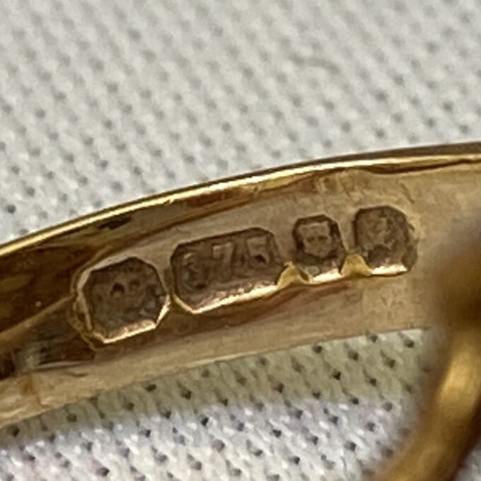 Garnet and Opal Cluster Ring in 9ct Gold