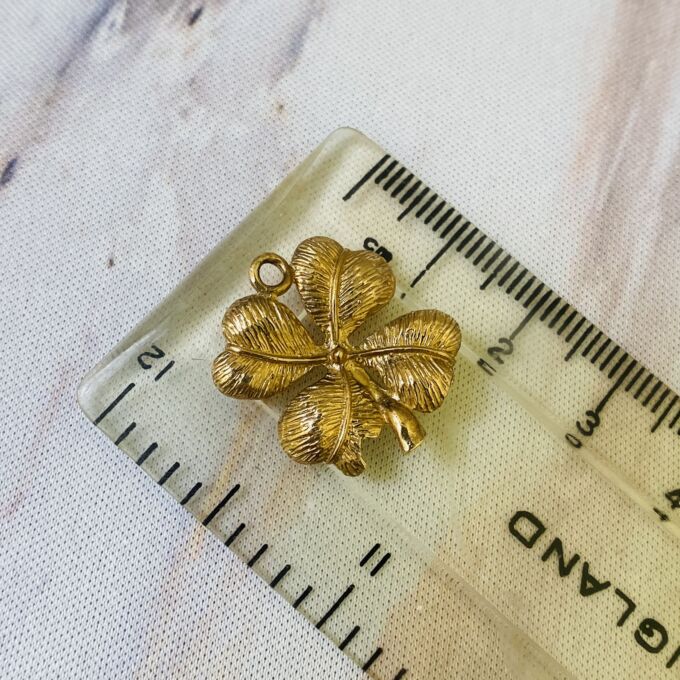 Four Leaf Clover Pendant in 9ct Gold