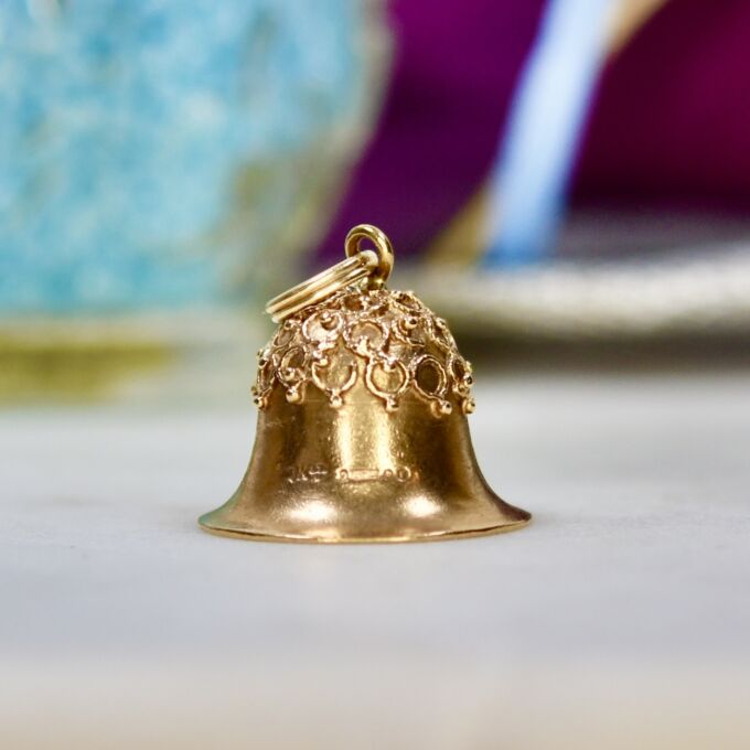 Ornate Working Bell in 9ct Gold