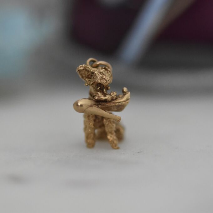 Cute Dog with Shoe in 9ct Gold
