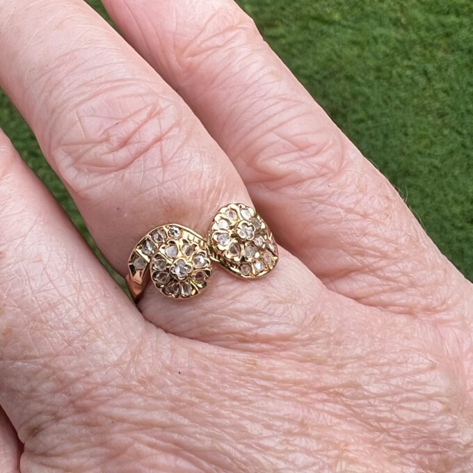 Diamond Bypass Cluster Ring in 18ct Rose Gold