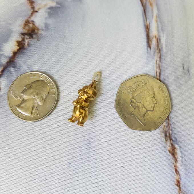 Cartoon Chipmunk in 9ct Gold