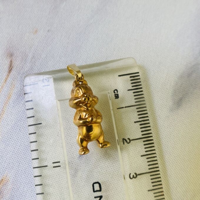 Cartoon Chipmunk in 9ct Gold