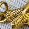 Small Carnelian Talon Charm Pendant in 9ct Gold