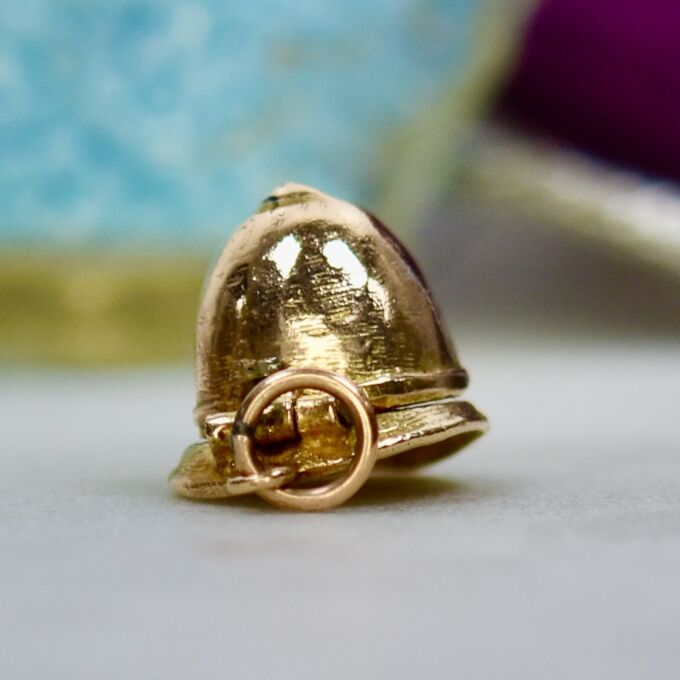 Opening Police Helmet Charm Pendant in 9ct Gold