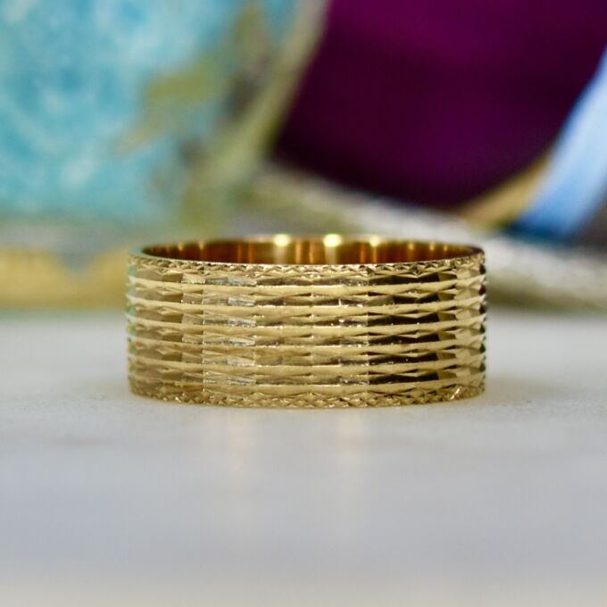 Diamond Cut Geometric Band Ring in 9ct Gold