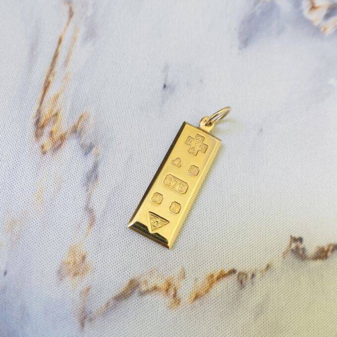 Millenium Ingot Pendant in 9ct Gold