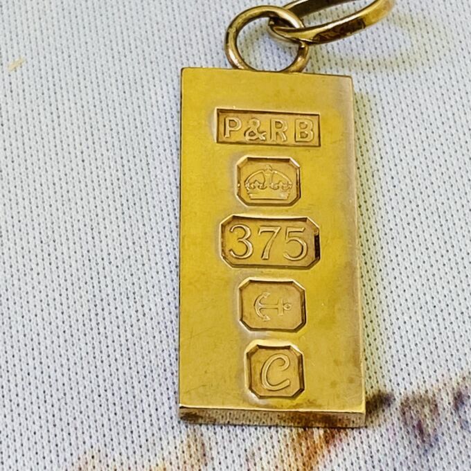 Reserved – Heavy Ingot Pendant in 9ct Gold