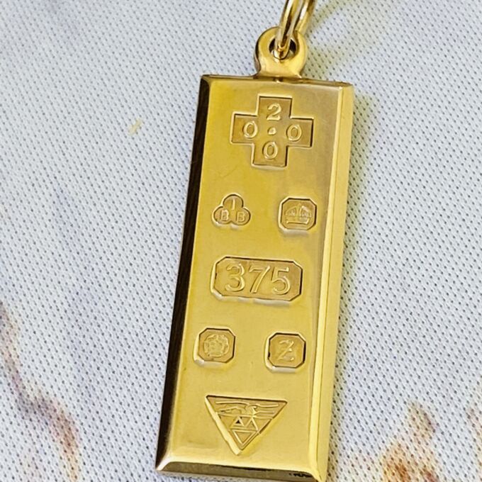 Millenium Ingot Pendant in 9ct Gold