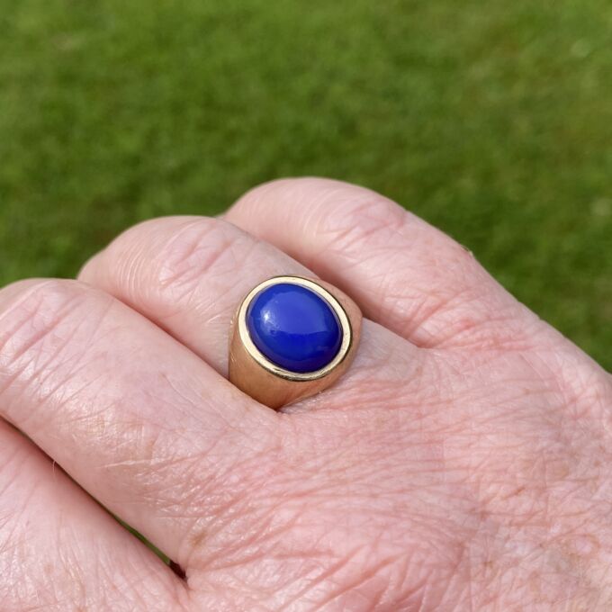 Blue Agate Signet Ring in 9ct Gold