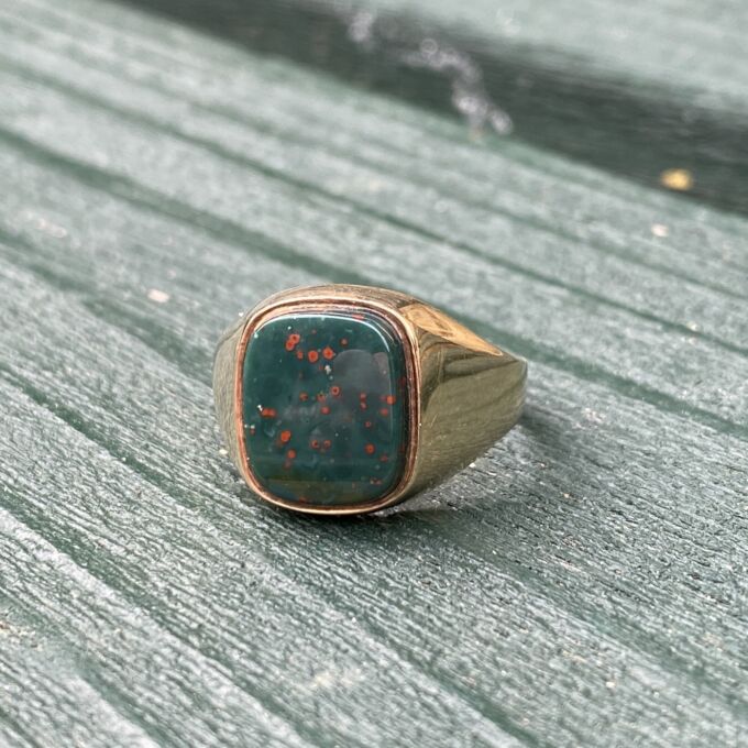 Bloodstone Signet Ring in 9ct Gold