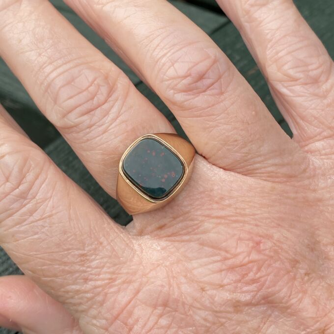 Bloodstone Signet Ring in 9ct Gold