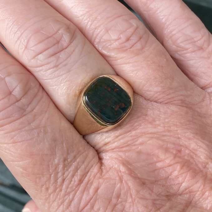 Bloodstone Signet Ring in 9ct Gold