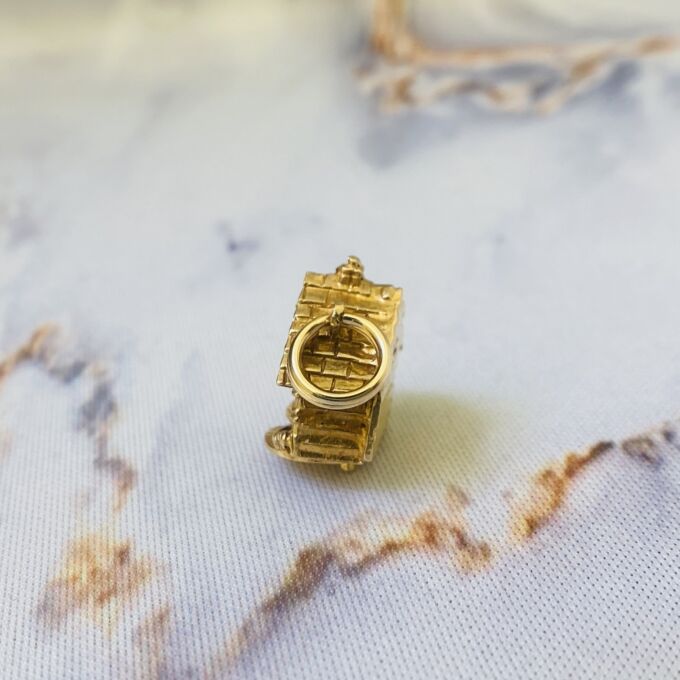 Weather Vane Charm Pendant in 9ct Gold