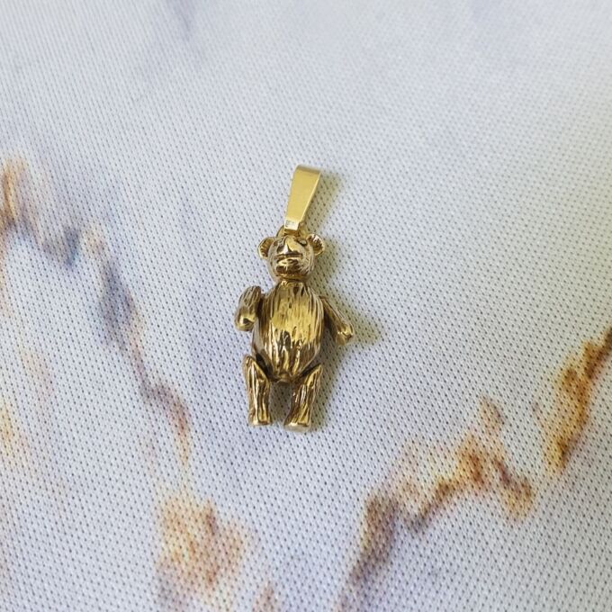 Tiny Teddy Bear in 9ct Gold