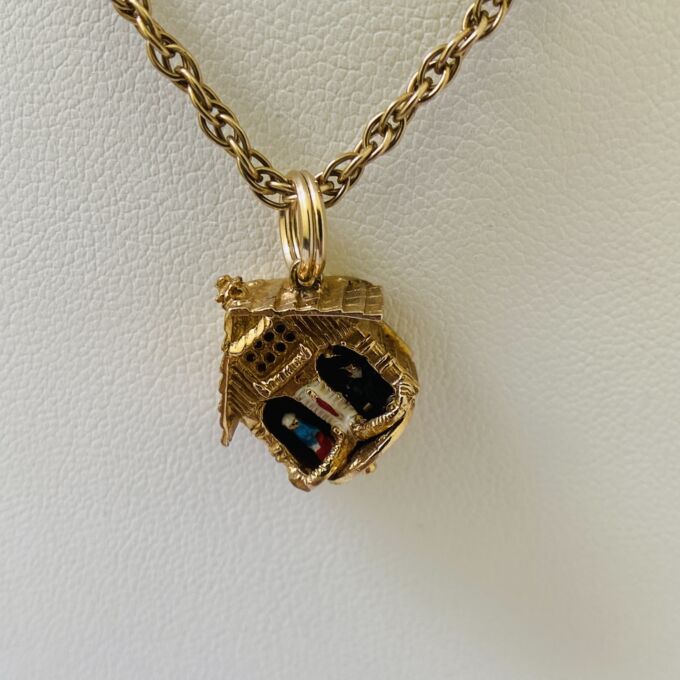 Weather Vane Charm Pendant in 9ct Gold