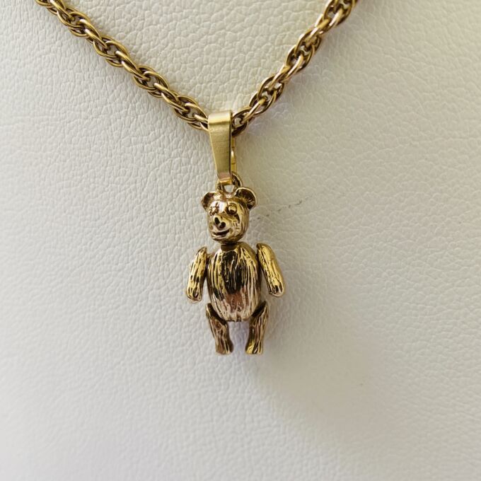Tiny Teddy Bear in 9ct Gold